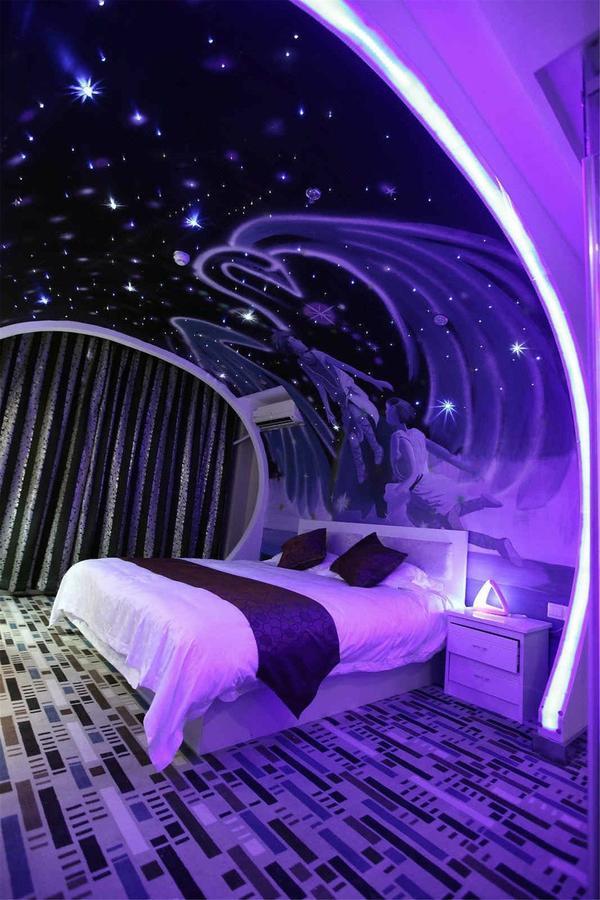 סוג'ואו Zhuimei Theme Hotel מראה חיצוני תמונה